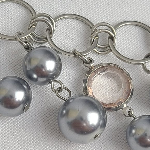 Silver Faux Pearl Bezel Chandelier Statement necklace - Picture 4 of 8